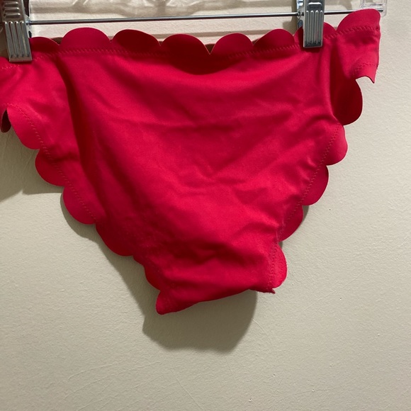 Set of two target scalloped edge bikini bottoms - Picture 3 of 4